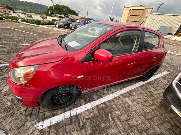 Mitsubishi Mirage 2019 Red