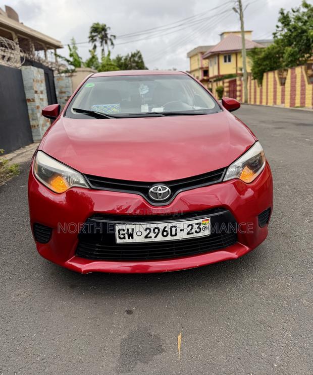 Toyota Corolla 2015 Red