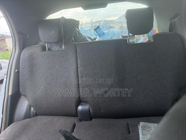 Toyota Vitz 2008 Silver