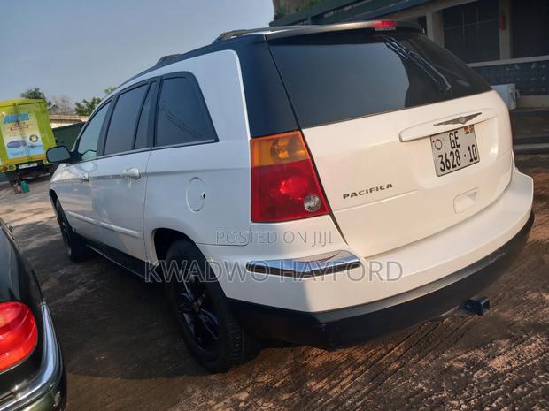 Chrysler Pacifica 2008 White