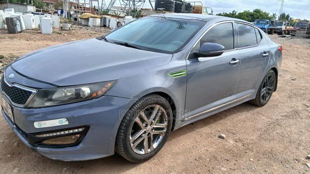 Kia Optima SXL Turbo Sedan FWD (2.0L 4cyl 6A) 2017