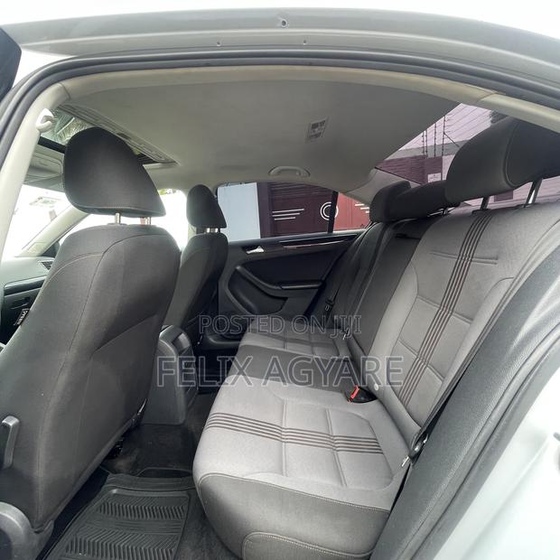 Volkswagen Jetta 2017 White
