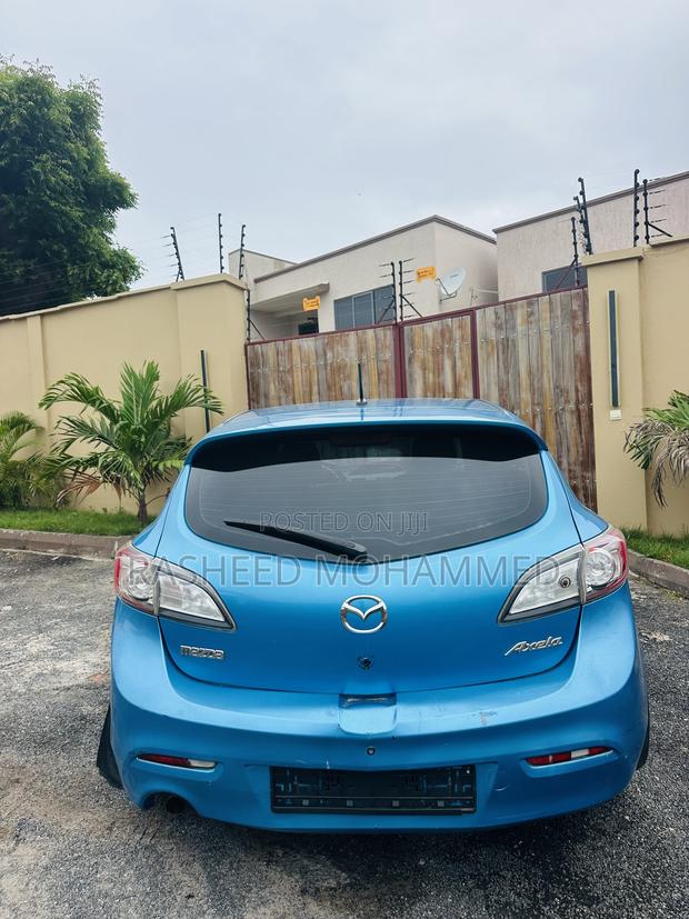 Mazda Axela 2015 Blue