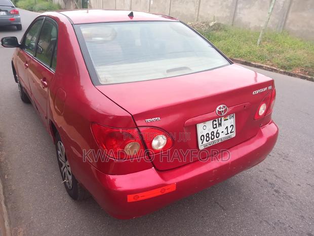 Toyota Corolla 2005 Red