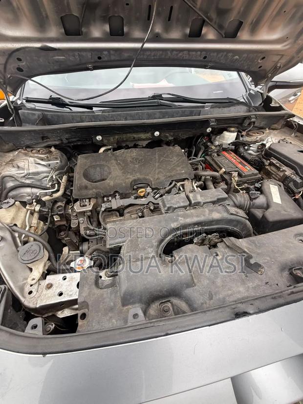Toyota RAV4 2019 Silver