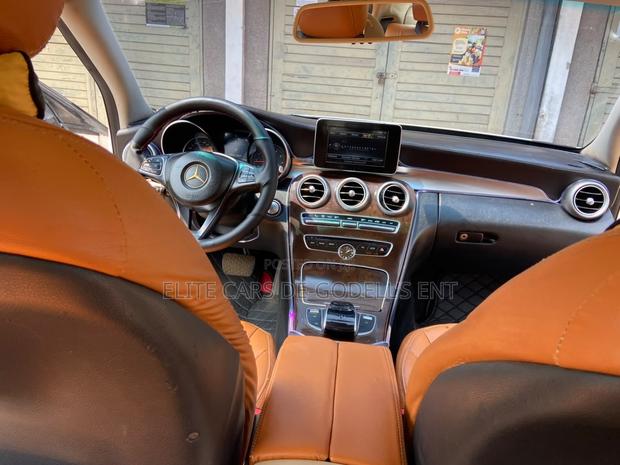Mercedes-Benz C300 Sport 4Matic Sedan AWD (2.0L 4cyl 7A) 2017 White