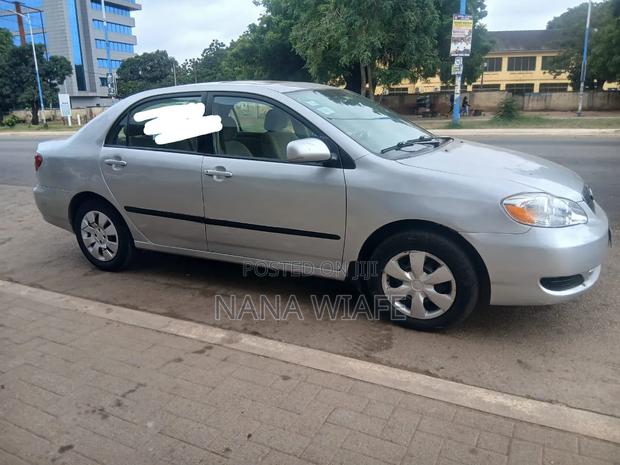 Toyota Corolla LE 2006 Silver