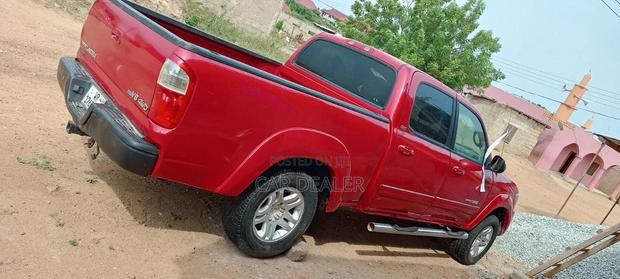 Toyota Tundra 2009 Red