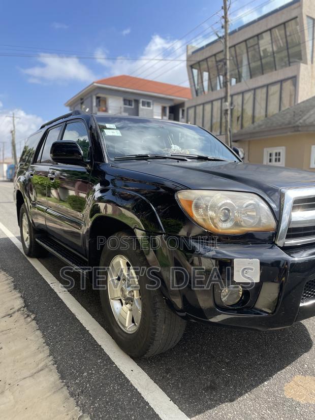 Toyota 4-Runner SR5 4x4 V6 2006 Black