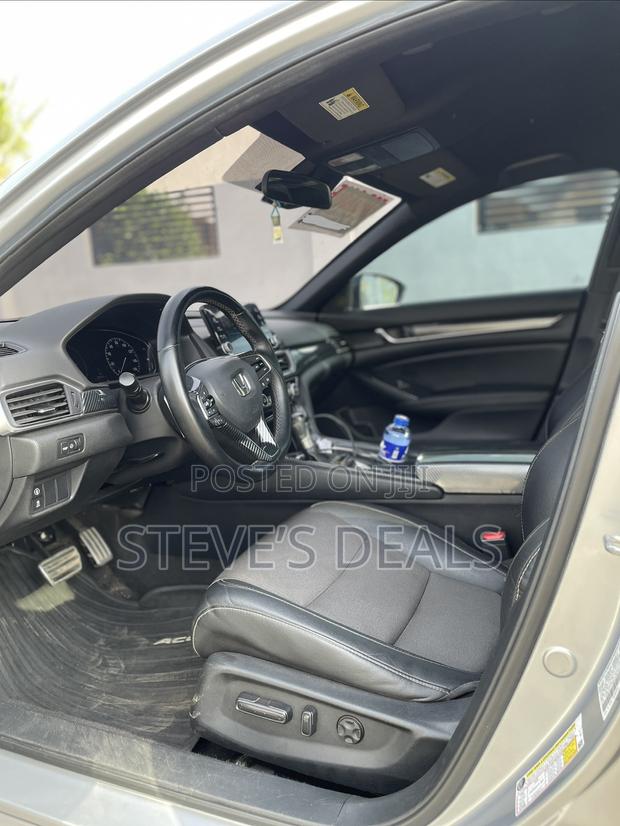 Honda Accord Sport (1.5L 4cyl Turbo CVT) 2019 Gray