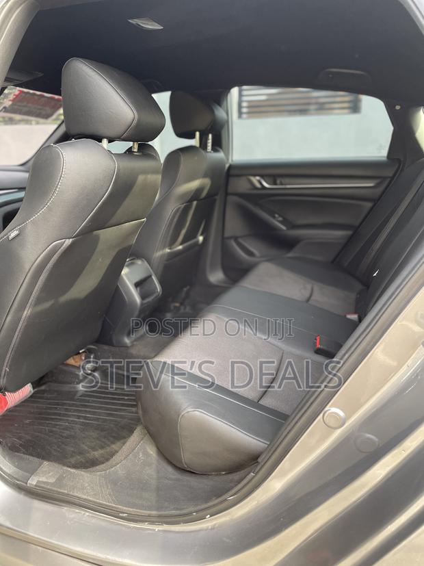 Honda Accord Sport (1.5L 4cyl Turbo CVT) 2019 Gray