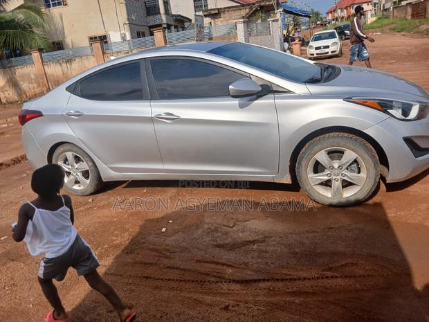 Hyundai Elantra SE 4dr Sedan (1.8L 4cyl 6A) 2014 Silver