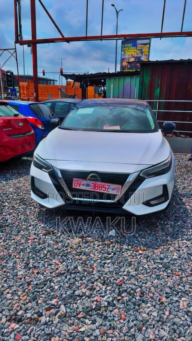 Nissan Sentra 2020 White