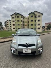 Toyota Vitz 2010 Green for sale