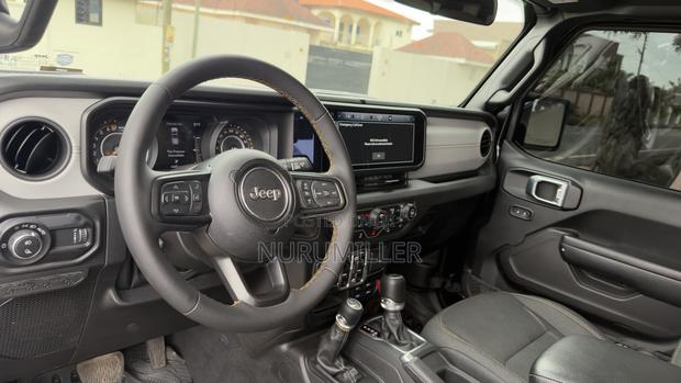 Jeep Gladiator Sport S 4x4 2024 Black