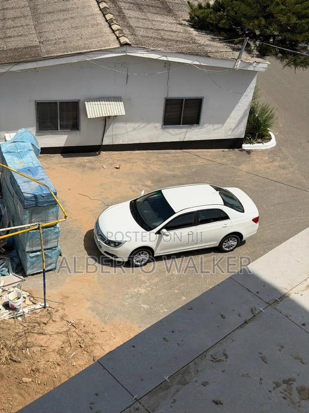 BYD E5 450 2018 White