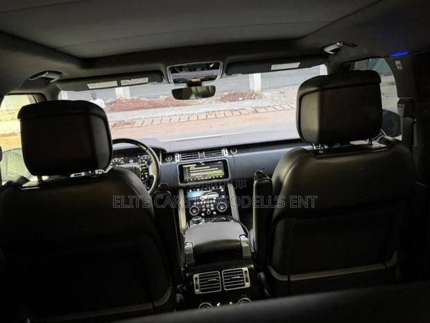 Land Rover Range Rover Vogue 2021 White