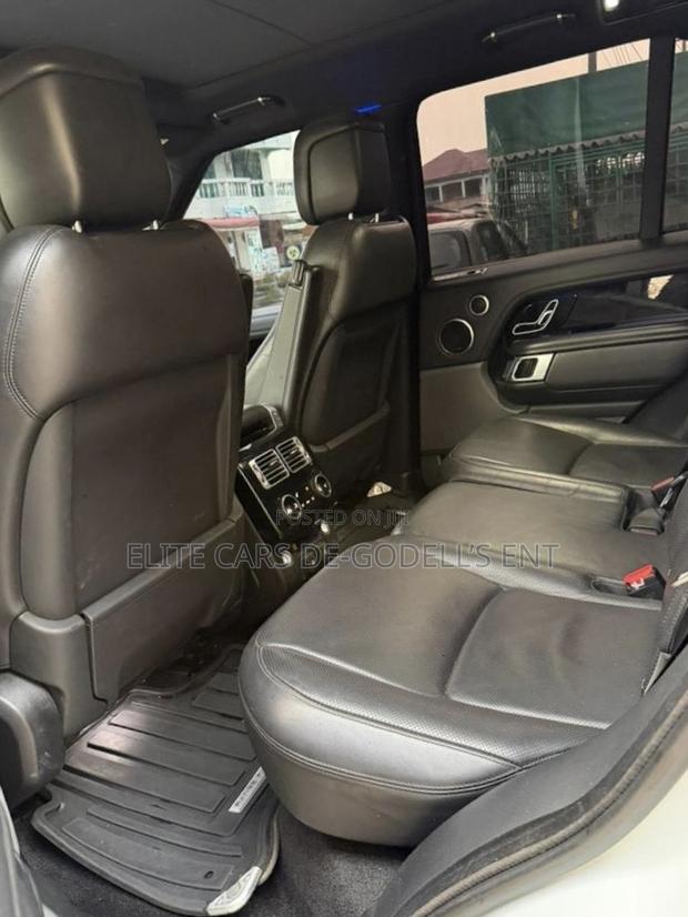 Land Rover Range Rover Vogue 2021 White