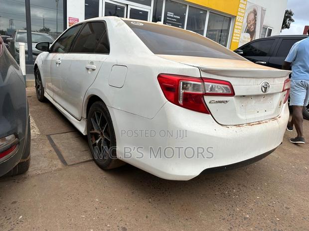 Toyota Camry 2014 White