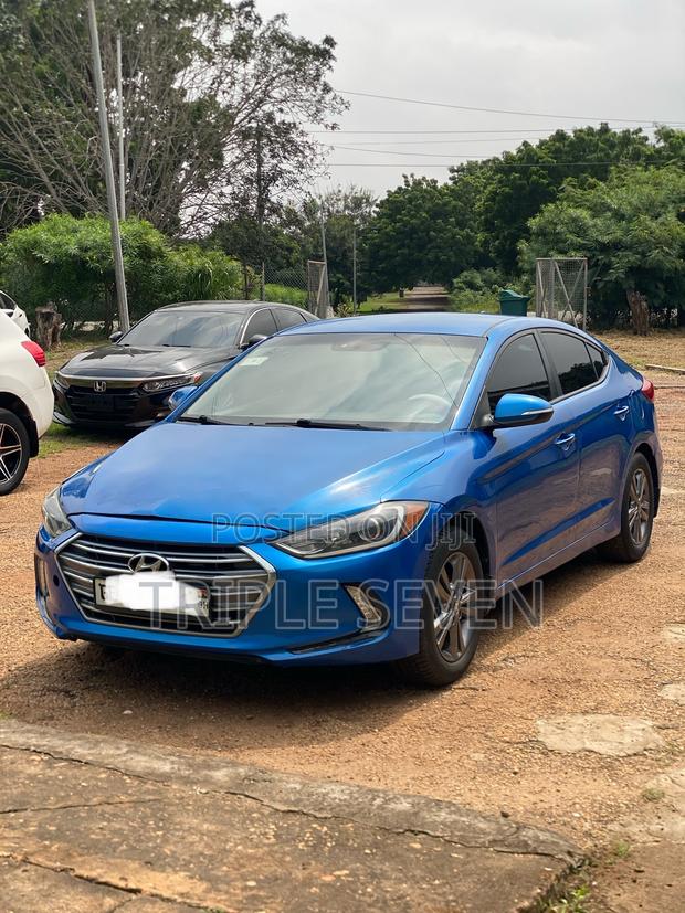 Hyundai Elantra 2017 Blue