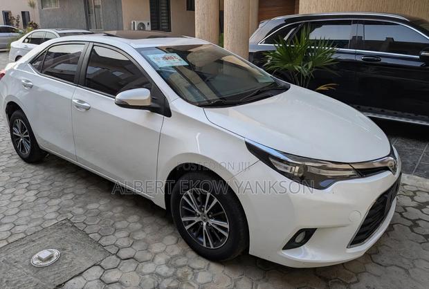 Toyota Corolla 2016 White