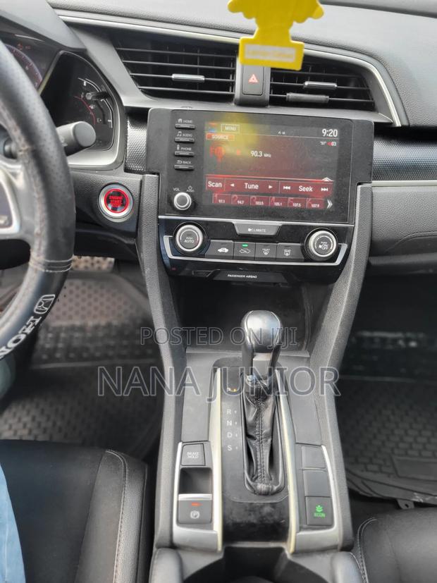 Honda Civic Sport Sedan 2019 Gray