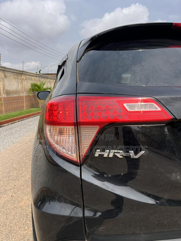 Honda HR-V 4dr SUV (1.5L 4cyl CVT) 2016 Black