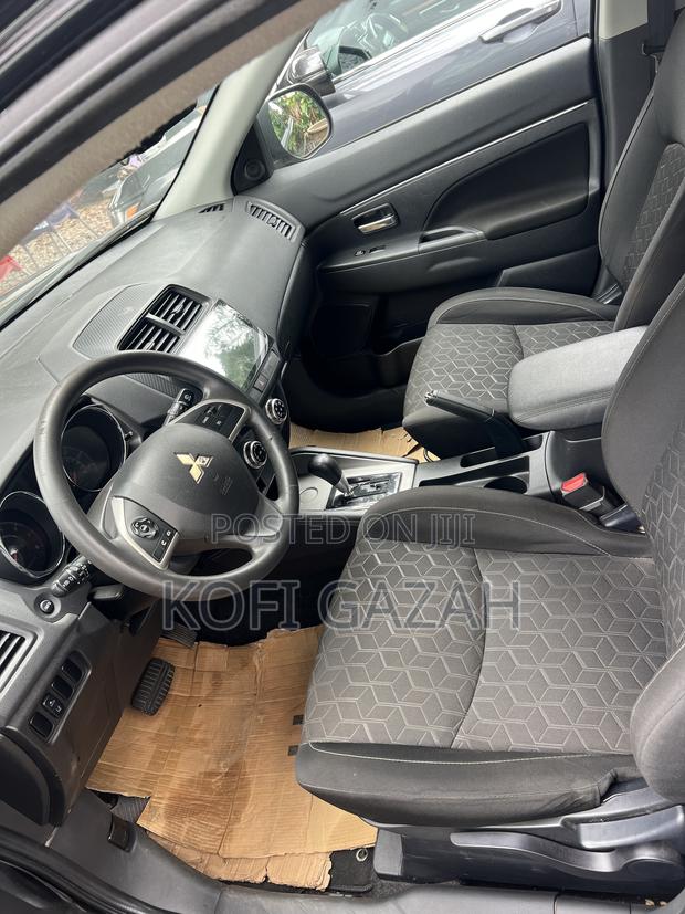 Mitsubishi Outlander 2.0 PHEV AWD 2021 Black