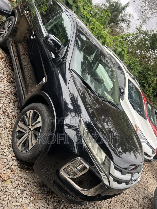 Mitsubishi Outlander 2.0 PHEV AWD 2021 Black
