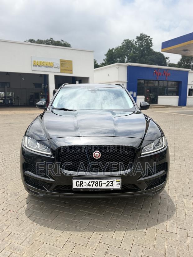 Jaguar XE 2018 Black