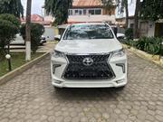 Toyota Fortuner 2.7 AWD 2016 White for sale
