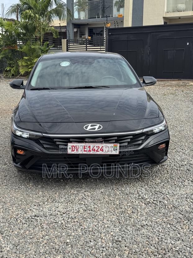 Hyundai Elantra 2025 Black