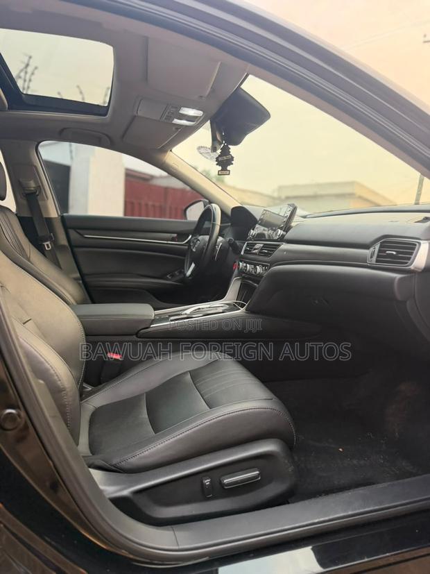 Honda Accord Sport (2.0L 4cyl Turbo 10A) 2019 Black
