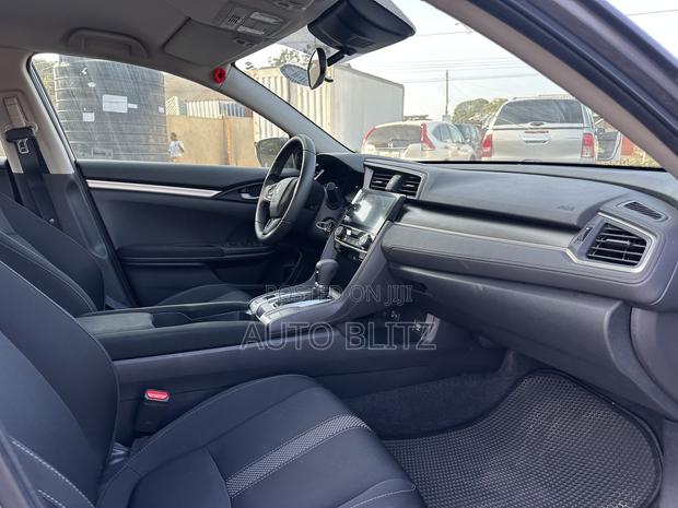 Honda Civic 2020 Gray