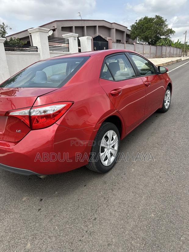 Toyota Corolla 2016 Red