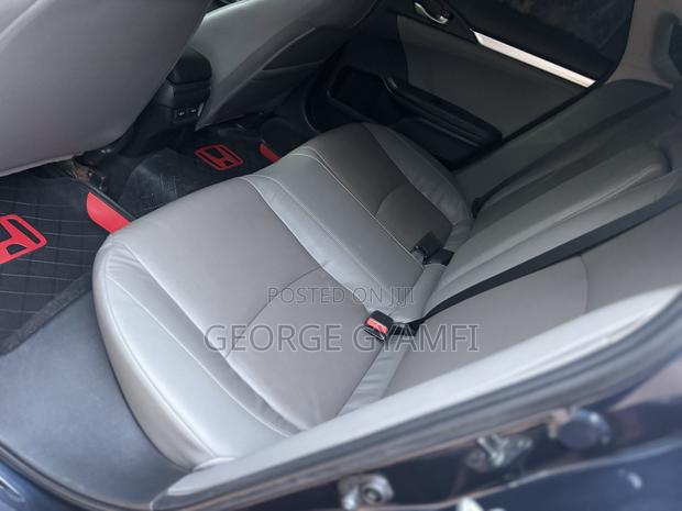 Honda Civic Touring Sedan 2020 Gray