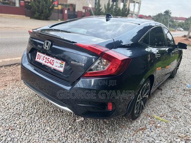 Honda Civic Touring Sedan 2020 Gray