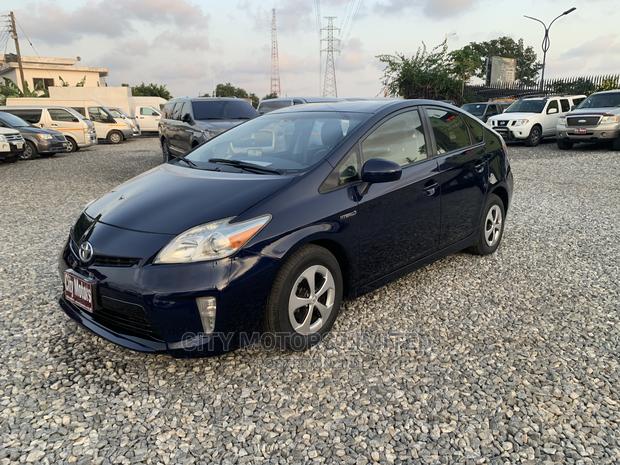 Toyota Prius 2015 Blue