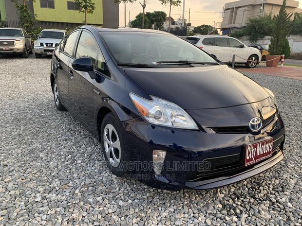 Toyota Prius 2015 Blue