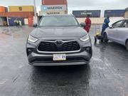 Toyota Highlander 2023 Gray for sale