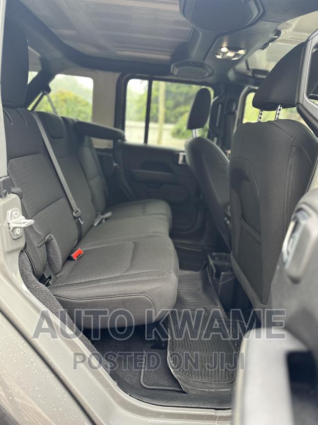 Jeep Wrangler Sport 2021 Gray