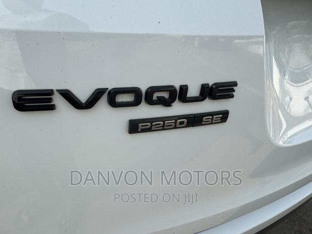 Land Rover Range Rover Evoque SE AWD 2020 White