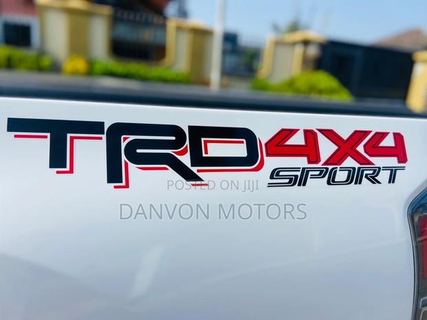Toyota Tacoma 2023 White
