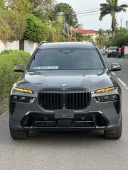 BMW X7 xDrive40i 2023 Gray for sale