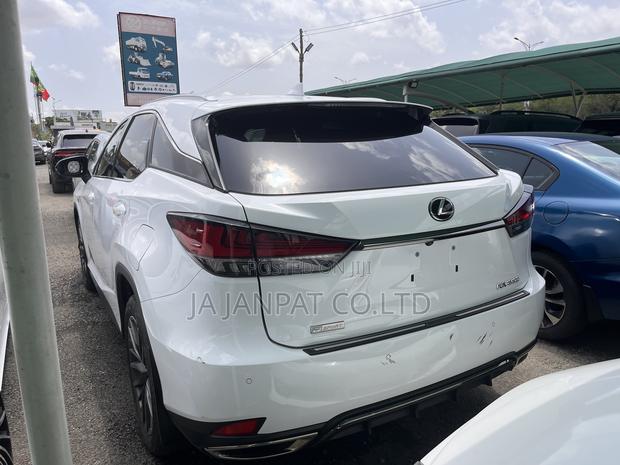 Lexus RX 350 2022 White