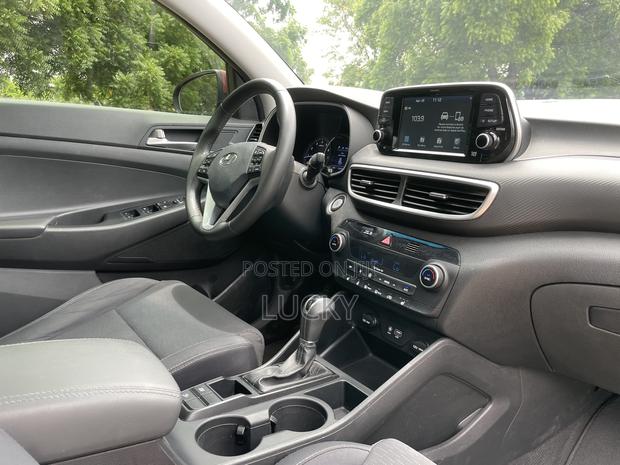 Hyundai Tucson Limited 2021 Red