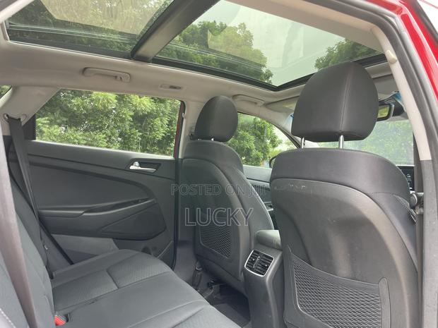 Hyundai Tucson Limited 2021 Red