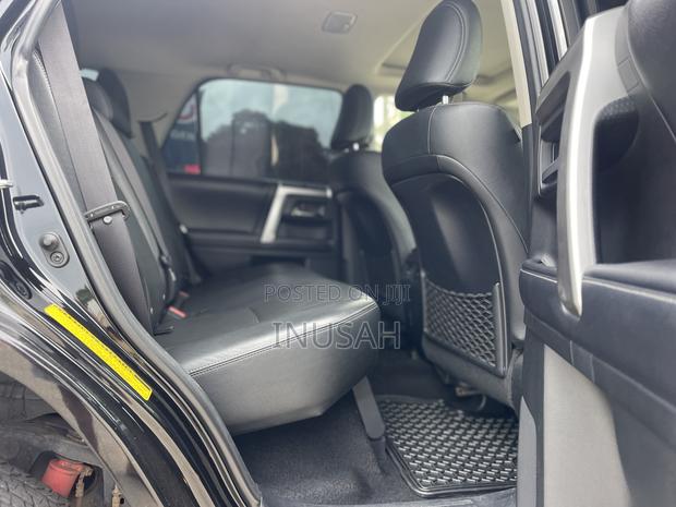 Toyota 4-Runner Limited 4x4 2019 Black