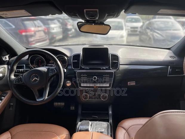 Mercedes-Benz GLE-Class 2020 Black