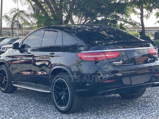 Mercedes-Benz GLE-Class 2020 Black